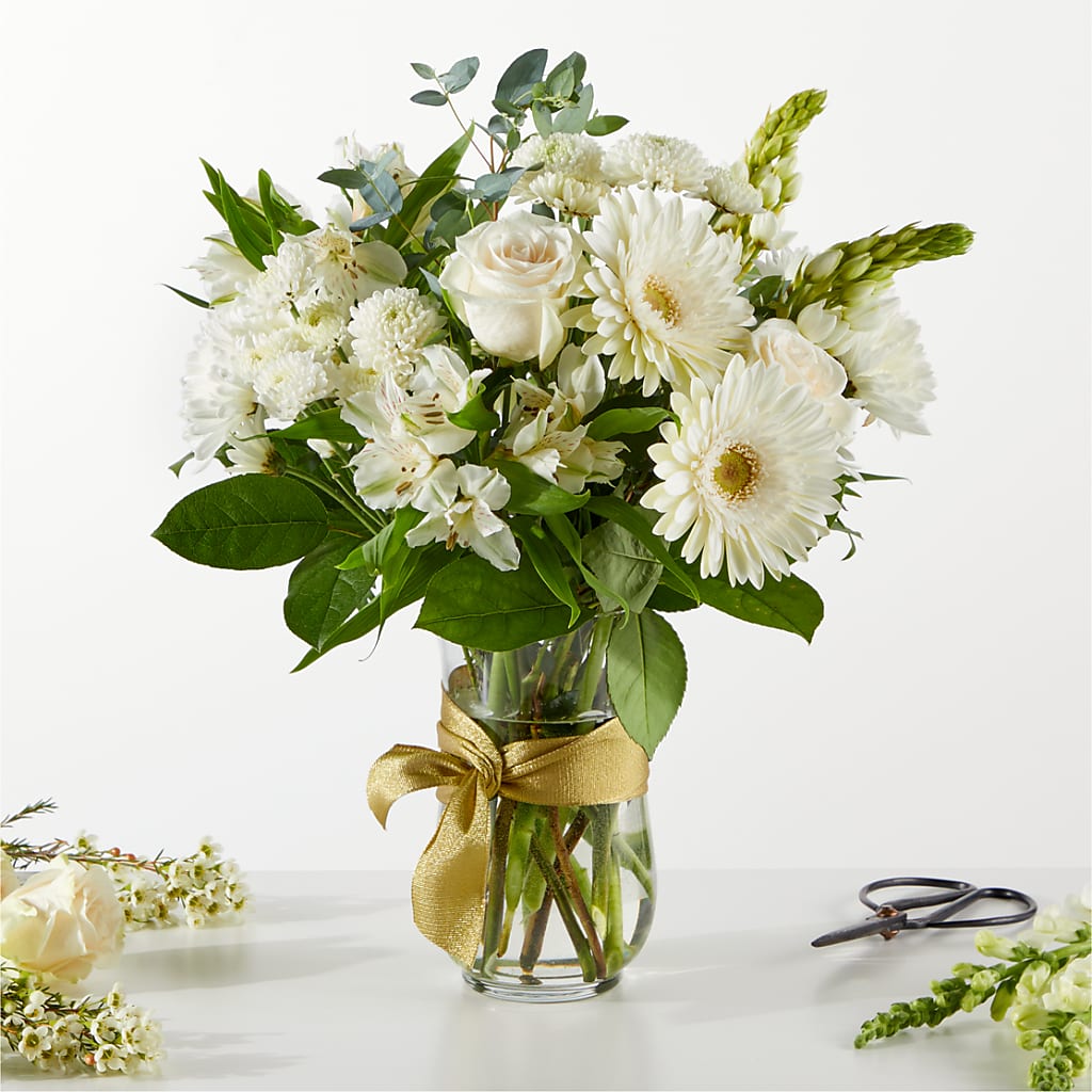 New Beginnings – A Florist Original – Luxe Flowers Birmingham, Birmingham MI