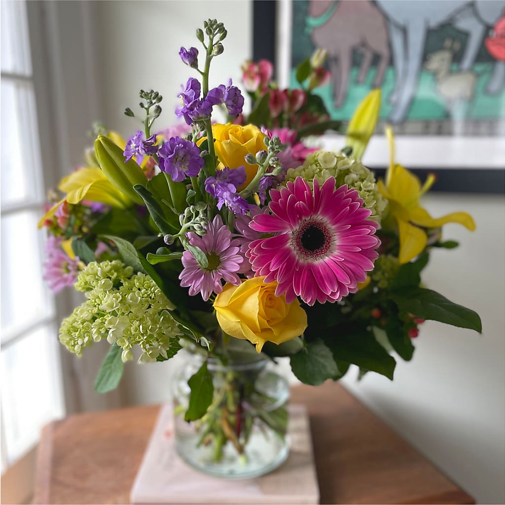 Pastel Tradition - A Florist Original – Luxe Flowers Birmingham, Birmingham MI