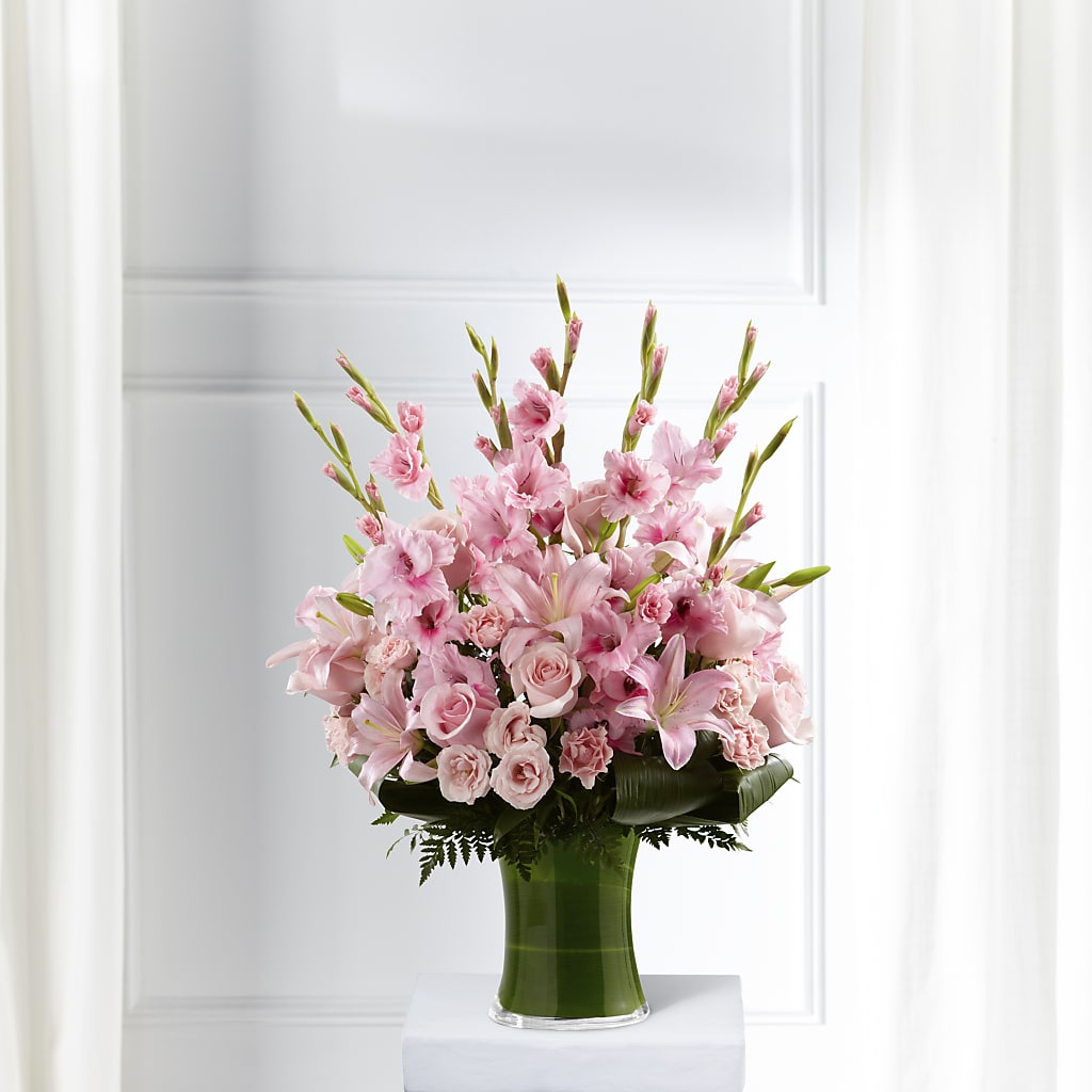Lovely Tribute Bouquet – Luxe Flowers Birmingham, Birmingham MI