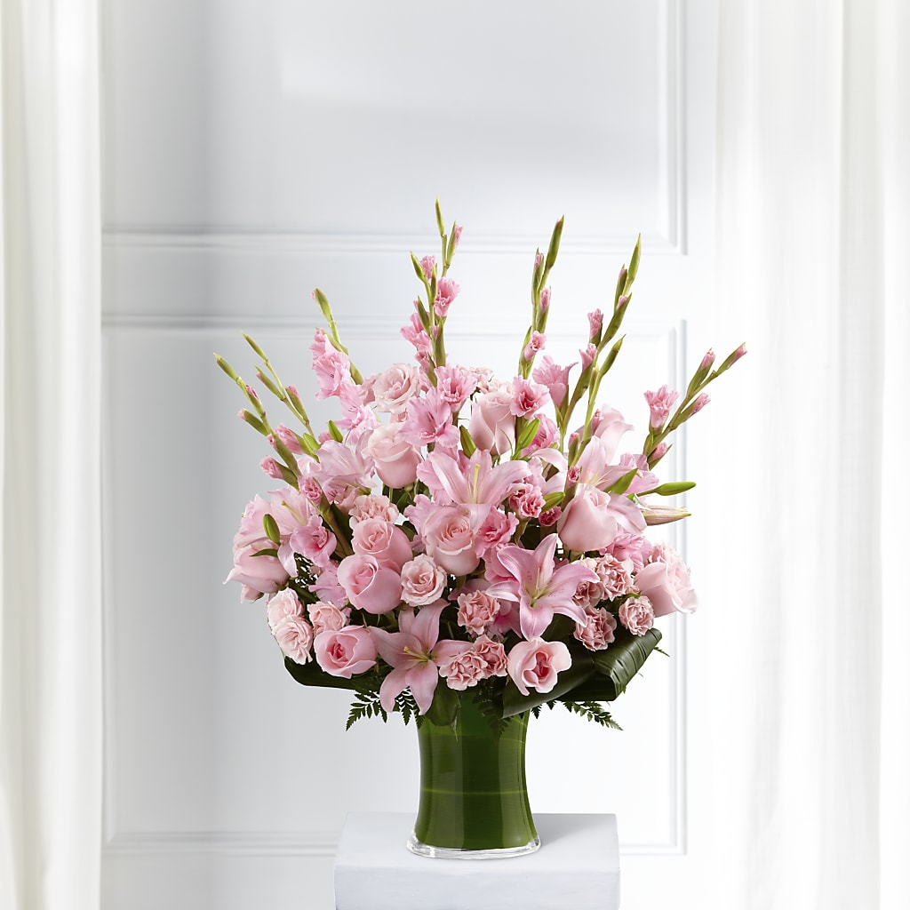 Lovely Tribute Bouquet – Luxe Flowers Birmingham, Birmingham MI