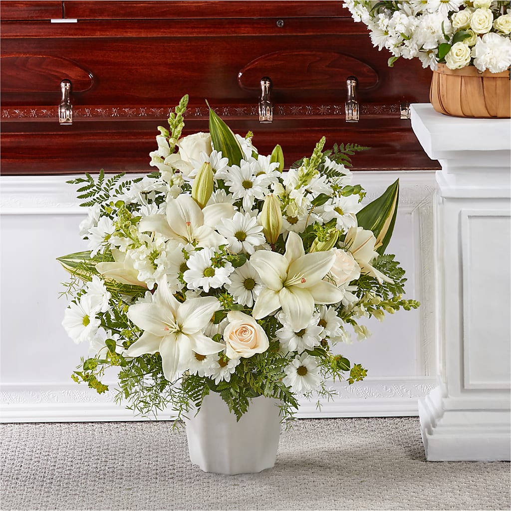 Thoughts of Tranquility Floor Basket – Luxe Flowers Birmingham, Birmingham MI