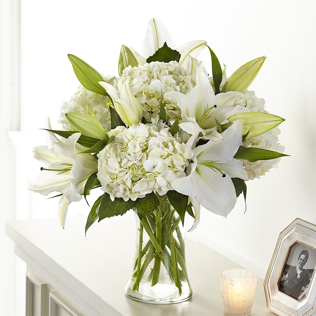 Compassionate Lily Bouquet – Luxe Flowers Birmingham, Birmingham MI