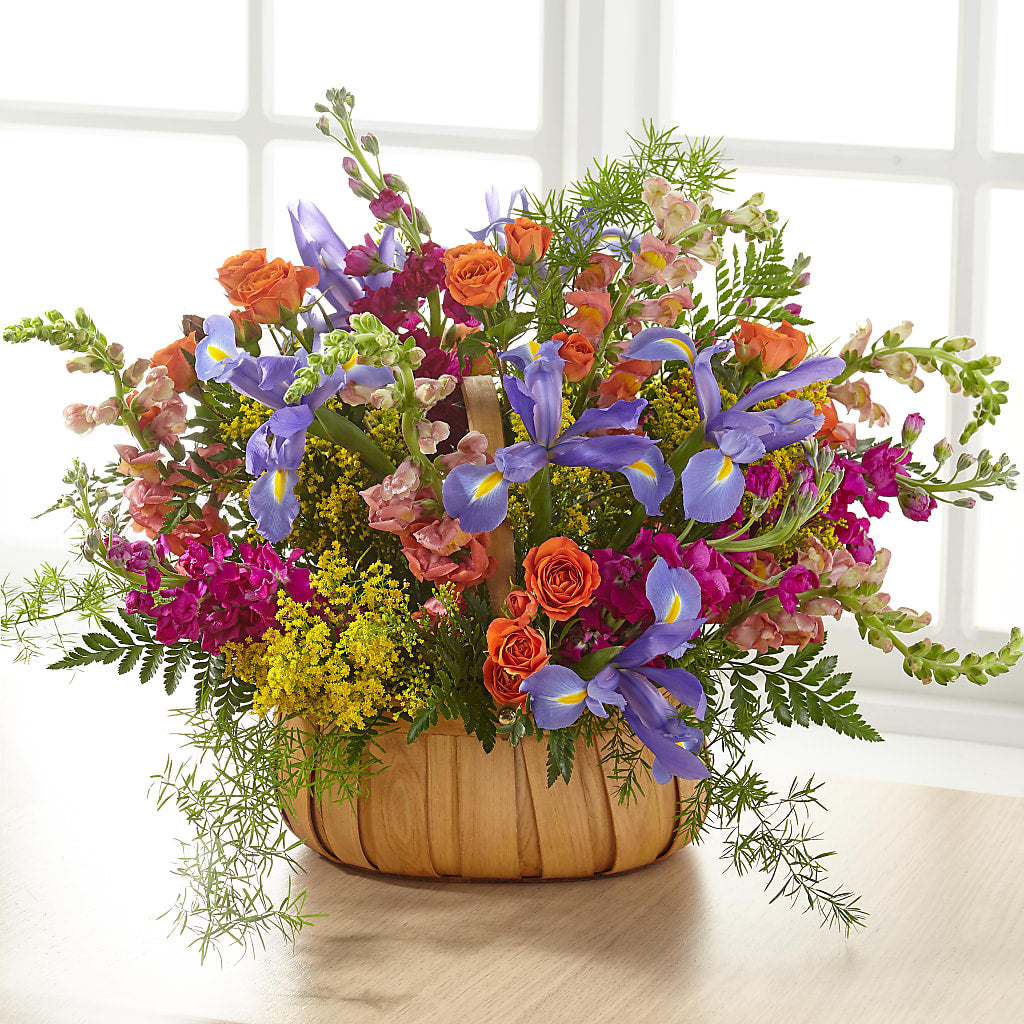 Garden of Life Basket – Luxe Flowers Birmingham, Birmingham MI