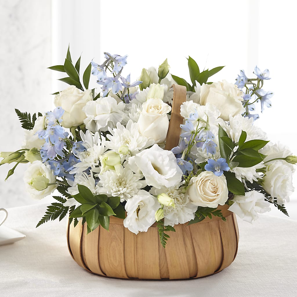 Sincerely Heartfelt Basket – Luxe Flowers Birmingham, Birmingham MI