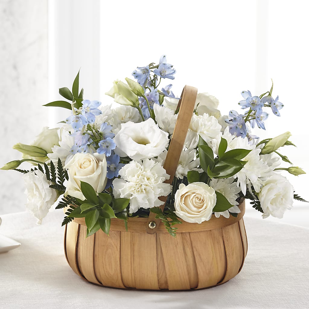 Sincerely Heartfelt Basket – Luxe Flowers Birmingham, Birmingham MI