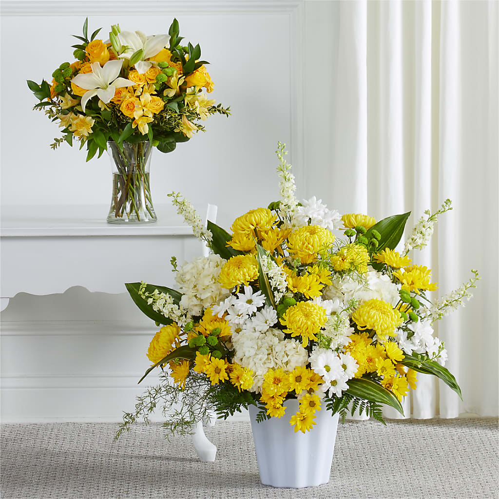 Warm Remembrance Bundles – Luxe Flowers Birmingham, Birmingham MI