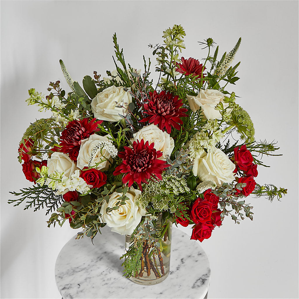 Favorite Traditions Bouquet – Luxe Flowers Birmingham, Birmingham MI