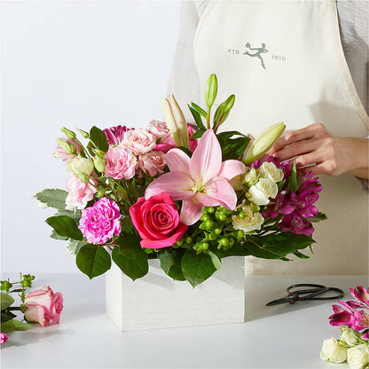 Sweetberry Box – A Florist Original –  Luxe Flowers Birmingham, Birmingham MI