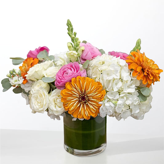 The Meet Cute –  Luxe Flowers Birmingham, Birmingham MI
