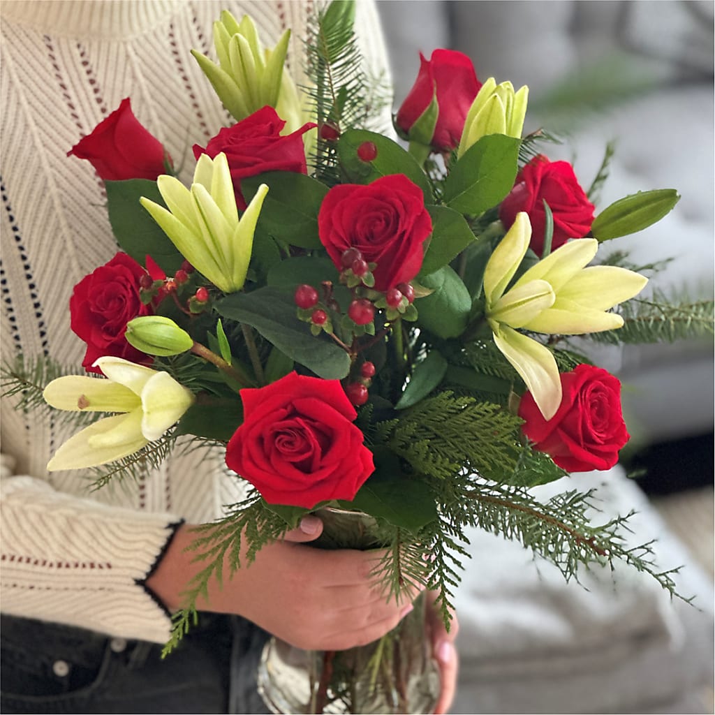 Glittering Lights Bouquet –  Luxe Flowers Birmingham, Birmingham MI