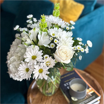 Classic Ivory – A Florist Original –  Luxe Flowers Birmingham, Birmingham MI
