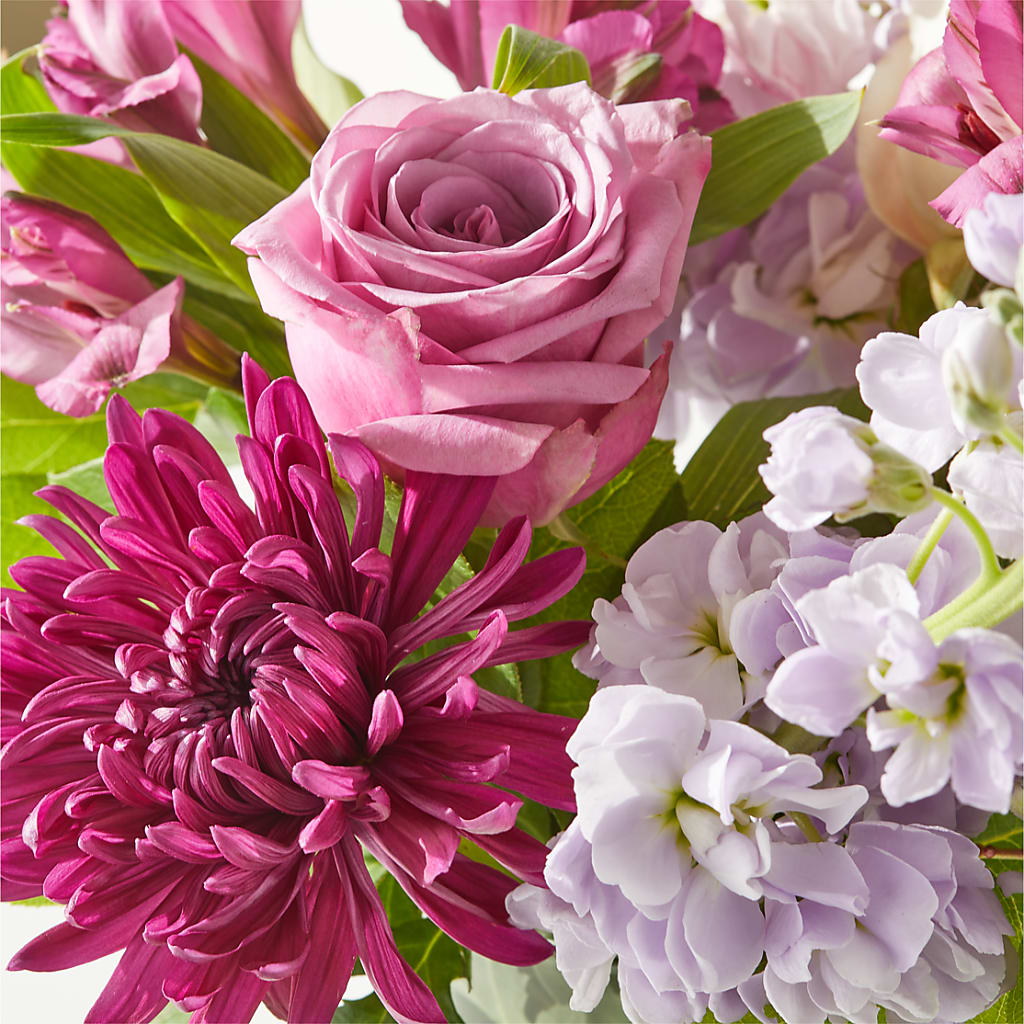 Amethyst Dreams Bouquet –  Luxe Flowers Birmingham, Birmingham MI