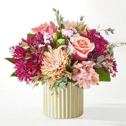 Berry Cobbler Bouquet with Ivory Vase –  Luxe Flowers Birmingham, Birmingham MI