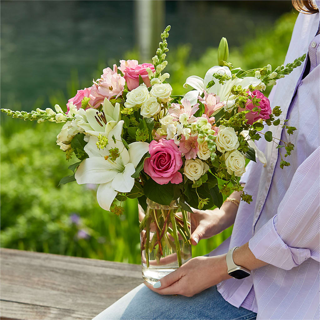 Fondly Bouquet –  Luxe Flowers Birmingham, Birmingham MI